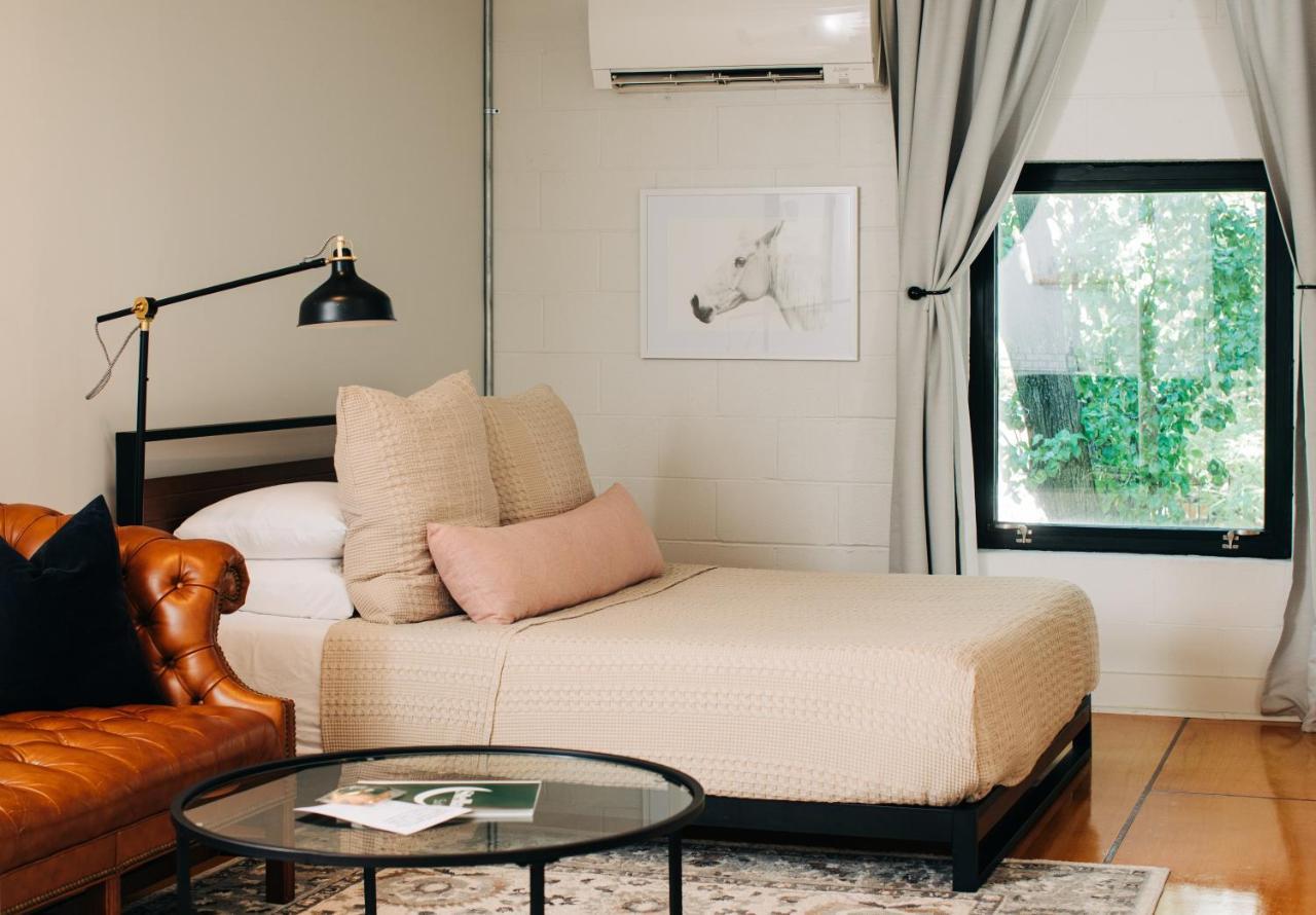 Stellar Suites Louisville Esterno foto