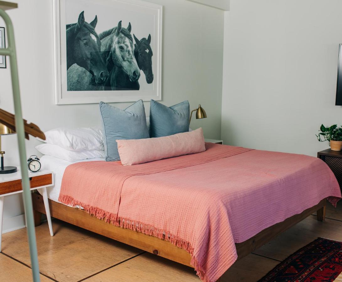 Stellar Suites Louisville Esterno foto