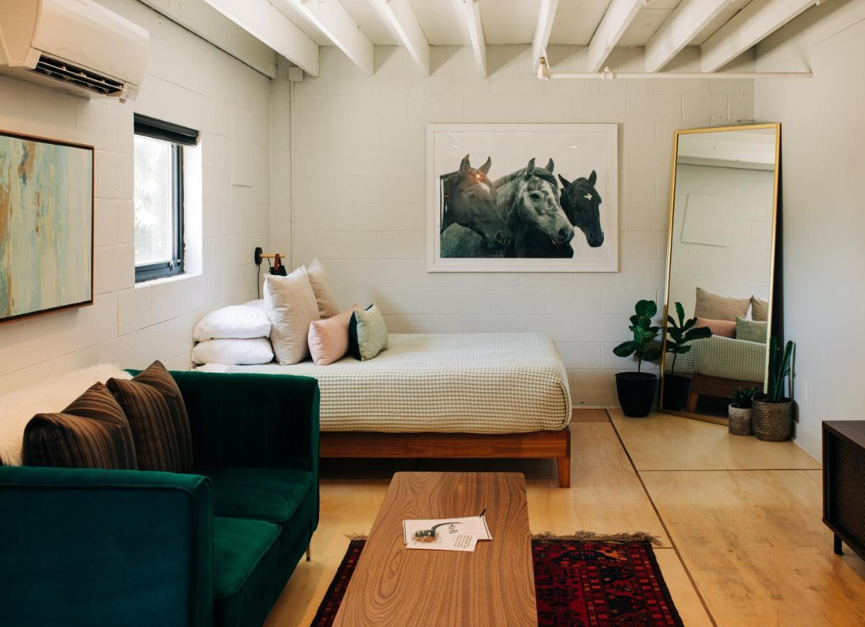 Stellar Suites Louisville Esterno foto